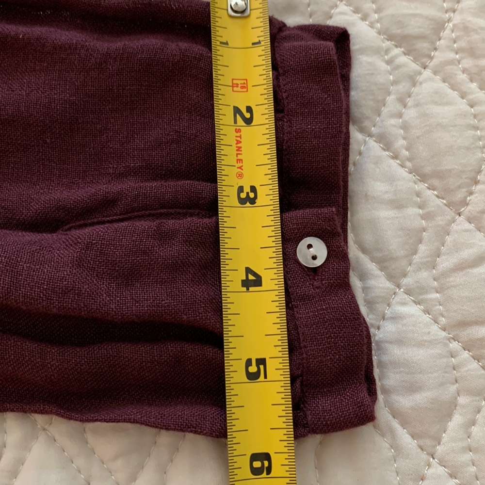 Studio M Linen Blouse - Picture 10 of 10